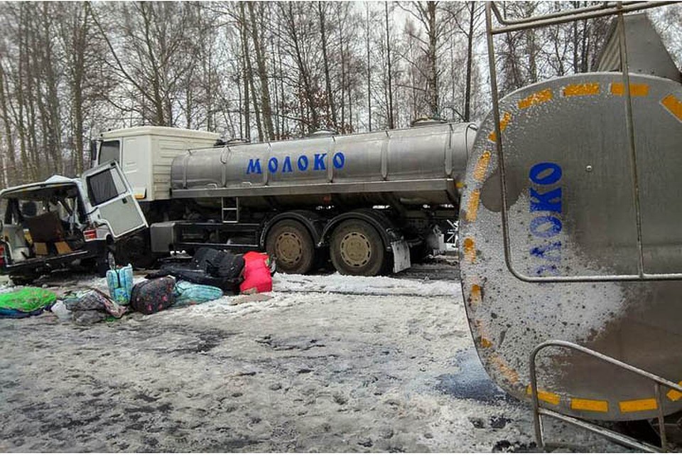 Пять женщин из Петрикова и водитель ехали на рынок в Калинковичах. Фото: Следственный комитет
