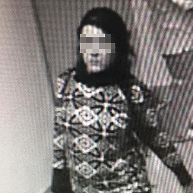 Елена попала на камеры видеонаблюдения в больнице Фото: ГУ МВД по Красноярскому краю