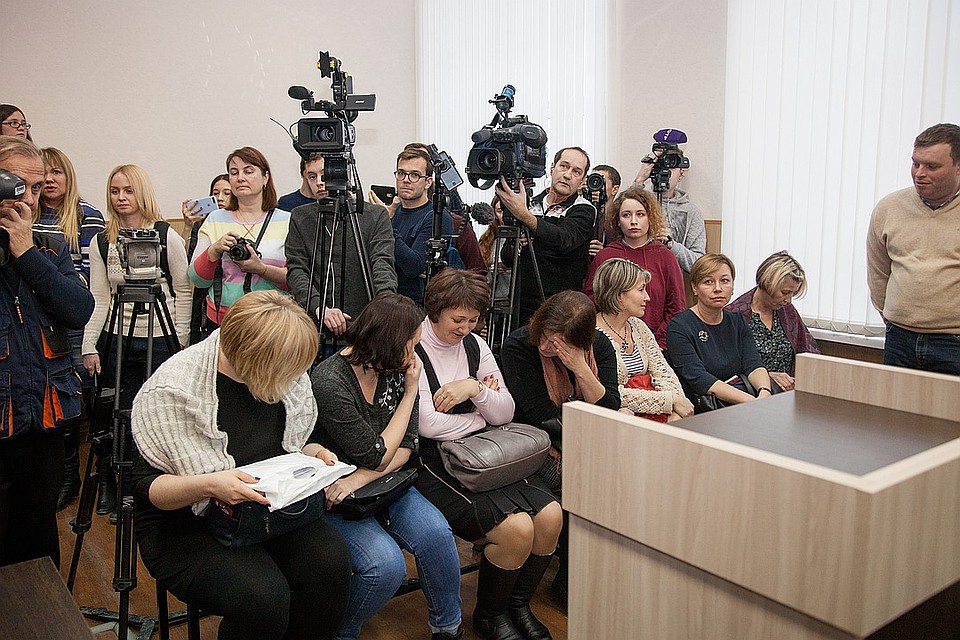 Деньги потерпевшим будут выплачивать родители 17-летнего подростка. Фото: Николай ОБЕРЕМЧЕНКО
