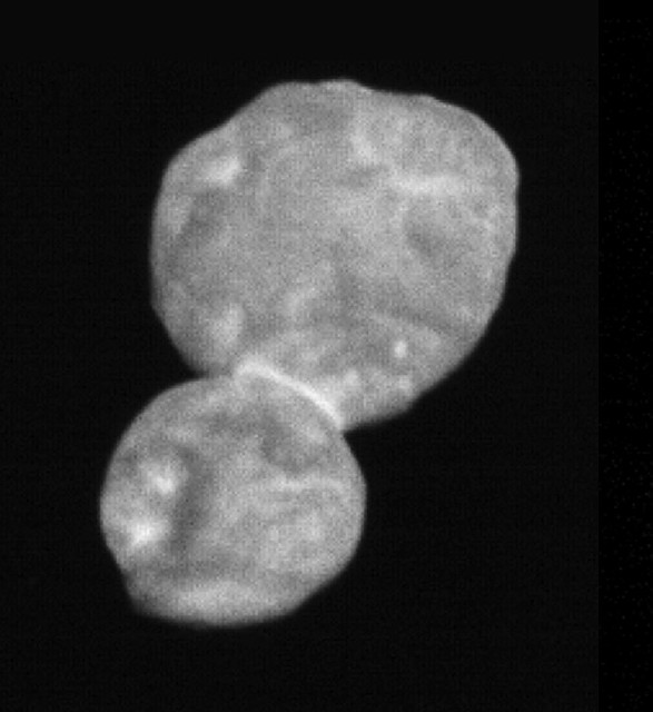 Вот такой он "Край света" - бинарный астероид Ultima Thule.