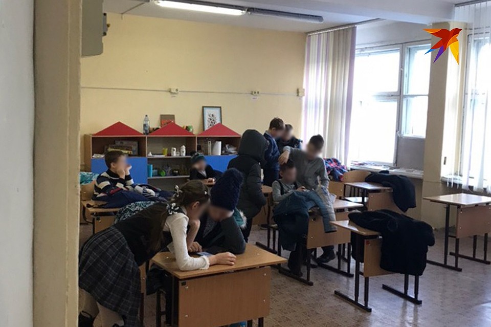 Звонки поступили не только в школы