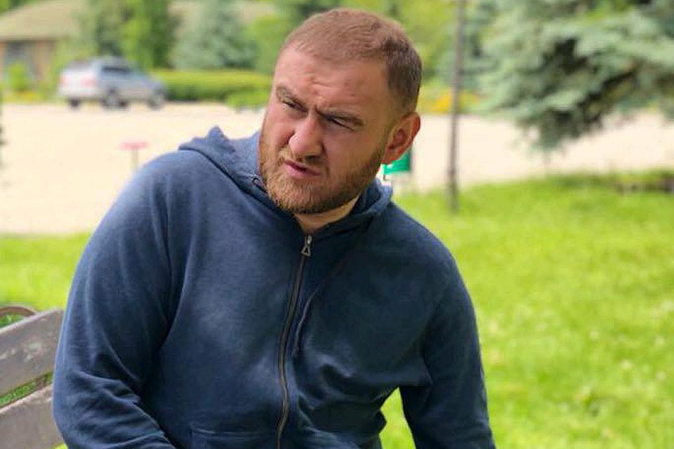 Сенатор Арашуков пожаловался Мосгорсуду на то, что в СИЗО он находится в двухместной камере с террористом. Фото: Личная страничка героя публикации в соцсети
