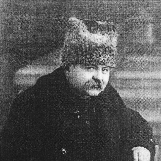Мечта Василия Ермоленко сбылась: он стал писарем. Фото: www.instagram.com/arzamazova_story