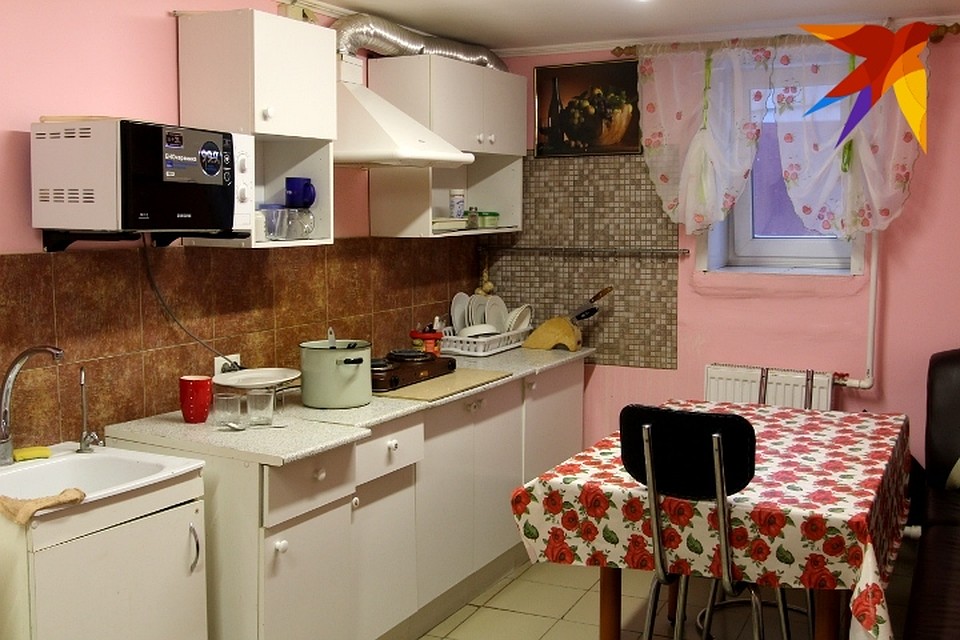 В хостеле есть кухня, где можно готовить