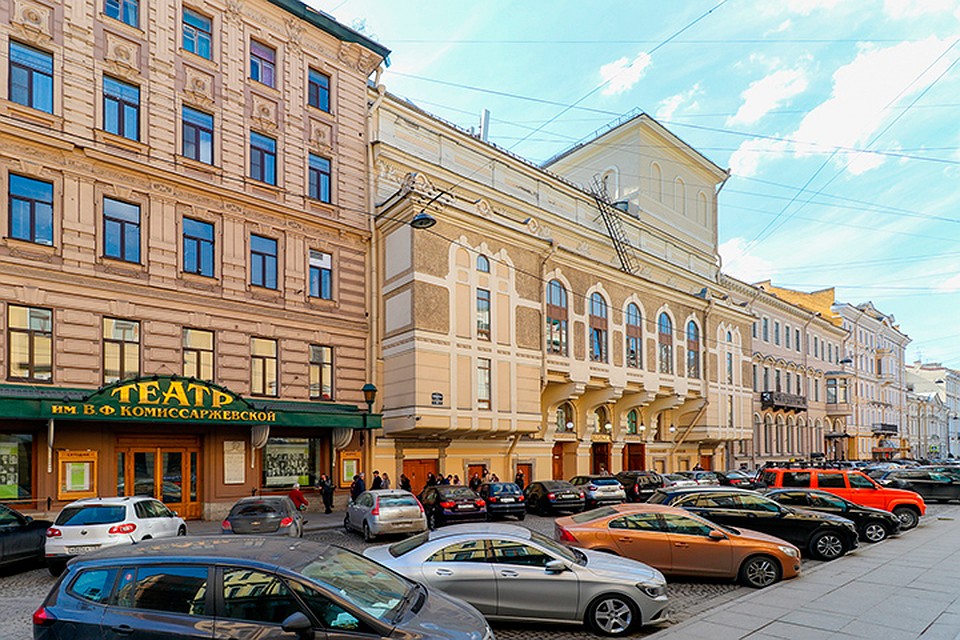 Театр имени Комиссаржевской. Фото: Александр РАСКОПИН