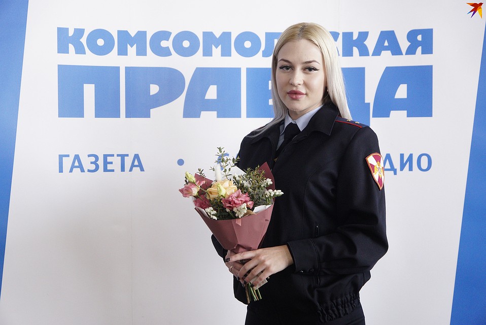 Совсем недавно прапорщик Храмцова получила титул самой красивой служащей Росгвардии на Урале Фото: Алексей БУЛАТОВ