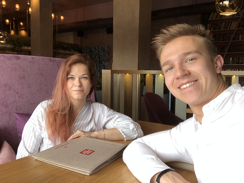 Юлия и Валентин познакомились, когда девушка весила 100 кг. Молодой человек всячески ее поддерживал и всегда был рядом. Фото: Личный архив героя публикации