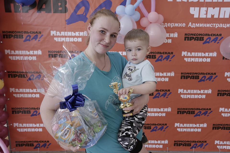 В 16-м чемпионате абсолютным чемпионом фестиваля "Маленький чемпион" стал Дима Макаренко Фото: Андрей СТЕПАНОВ