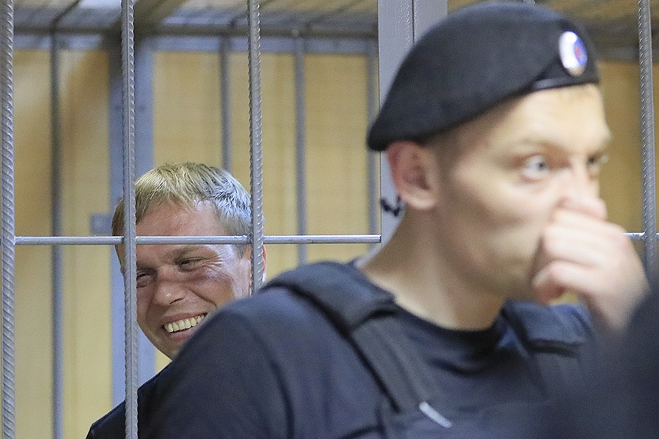История с задержанием Ивана Голунова завершилась оправданием журналиста и грозит отставками в столичном МВД. Фото: REUTERS