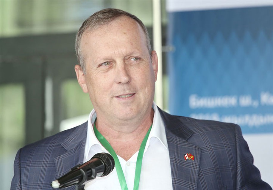 Президент «Кумтора» Дэниел Дежарден рассказал, каким требованиям должны соответствовать отечественные производители, чтобы сотрудничать с горнодобывающими гигантами. Фото: Влад УШАКОВ