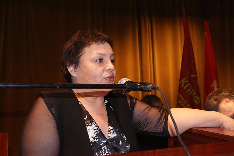 Вера Хламова была депутатом от КПРФ сначала Еланского района, потом облдумы. Фото с личной странички.