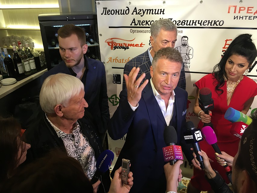 51-летие певец встретил в ресторане «Арбатский базар», без концерта, но с большим количеством журналистов Фото: Николай ГЕРАСИМОВ