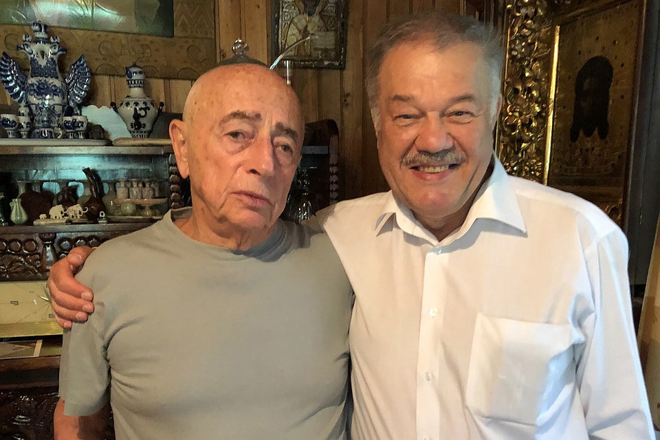 Александр Городницкий и Александр Гамов. Мы вспоминали концерт, который знаменитый бард дал в «Комсомолке» более 20 лет назад Фото: Личный архив