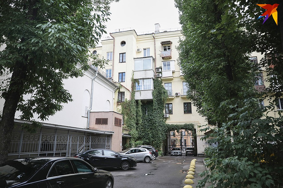Так дом выглядит со двора. Фото: Павел МАРТИНЧИК