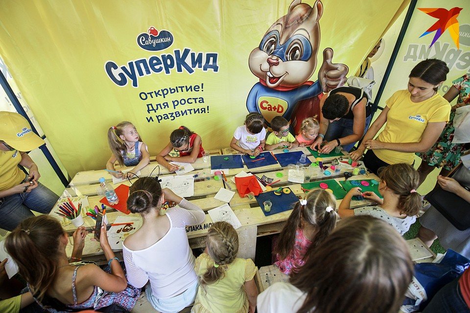 На площадке «Суперкид» - простор для творчества! Фото: Павел МАРТИНЧИК
