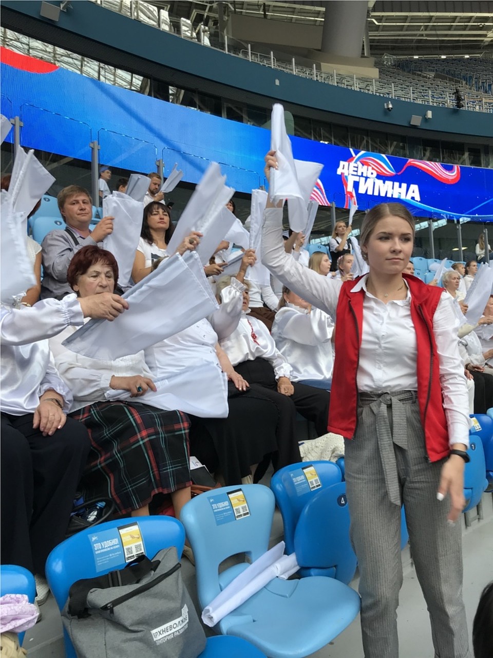 На общие репетиции и съёмки рекорда ушло около семи часов. Фото: Тверской областной ДК "Пролетарка".