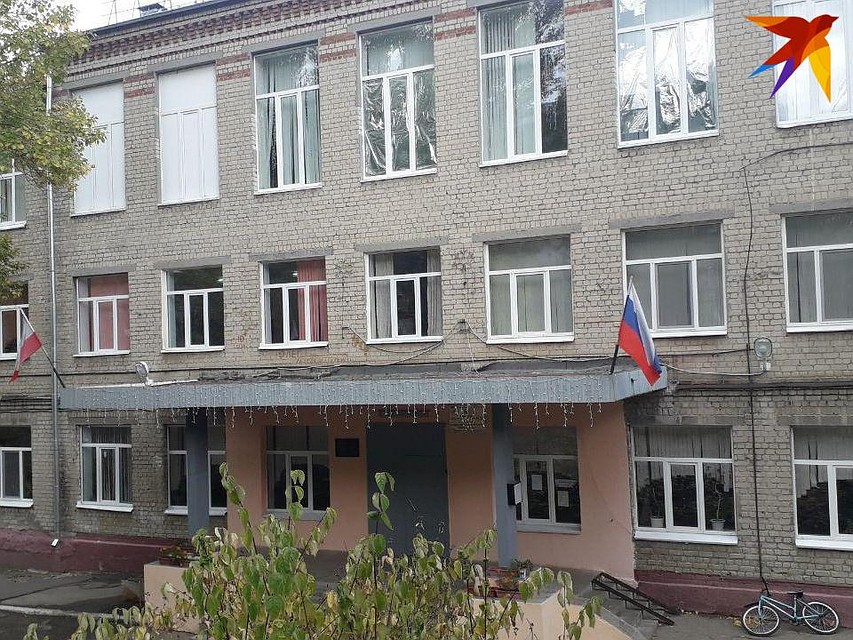 В этой школе №76 учились жертва и обвиняемый в ее убийстве Фото: Дарья Вострикова