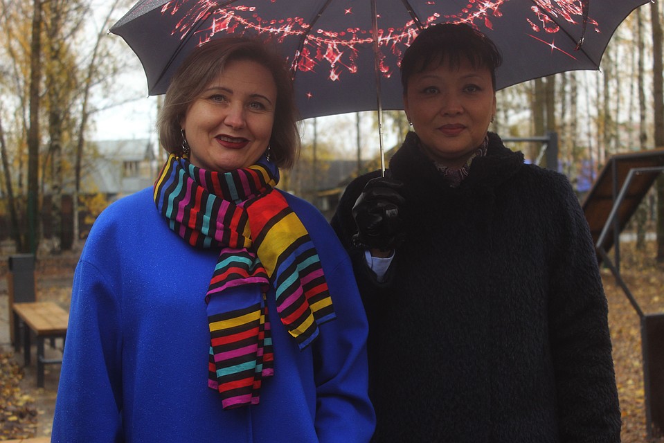 Наталья Хозяинова просит сыктывкарцев бережно отнестись к парку, не мусорить в нем Фото: Анастасия МАШКАЛЕВА