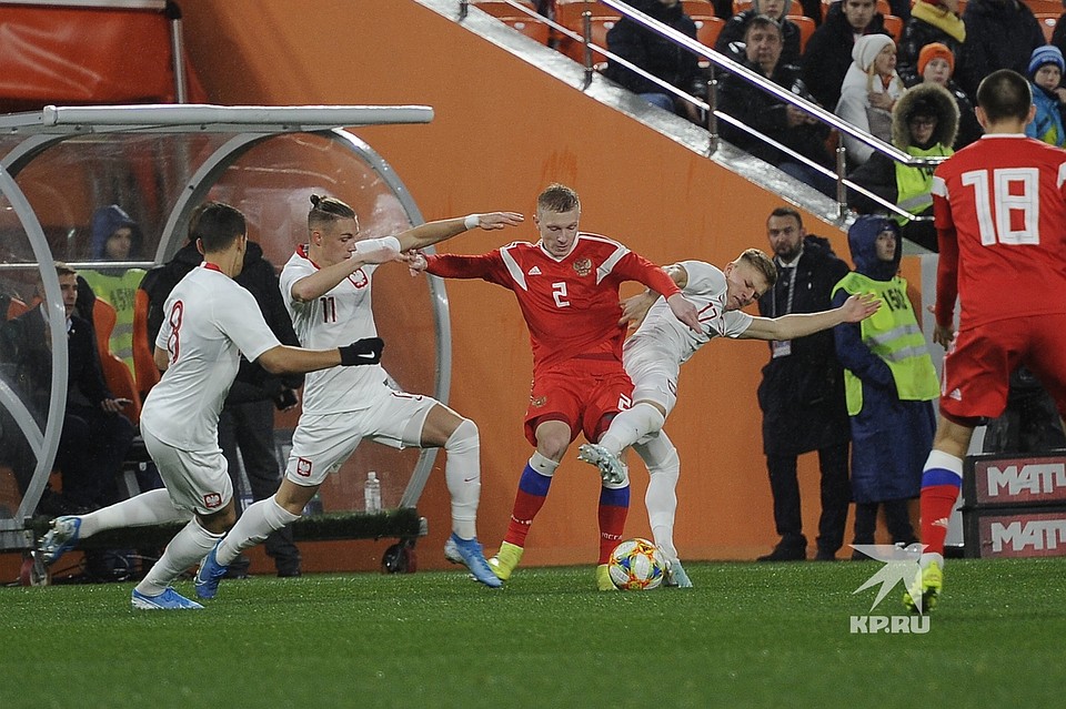 Это был матч третьего тура отборочного турнира чемпионата Европы-2021 Фото: Алексей БУЛАТОВ