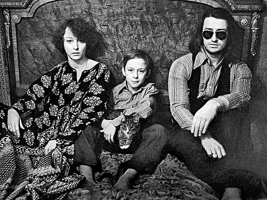Со второй супругой, актрисой Анастасией Вертинской певец в 1976 году закрутил курортный роман в Крыму. Фото: личный архив