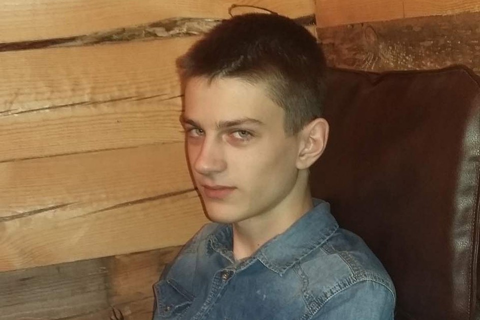 Даниил Засорин расстрелял своих одногруппников в помещении колледжа. Фото: Личная страничка героя публикации в соцсети