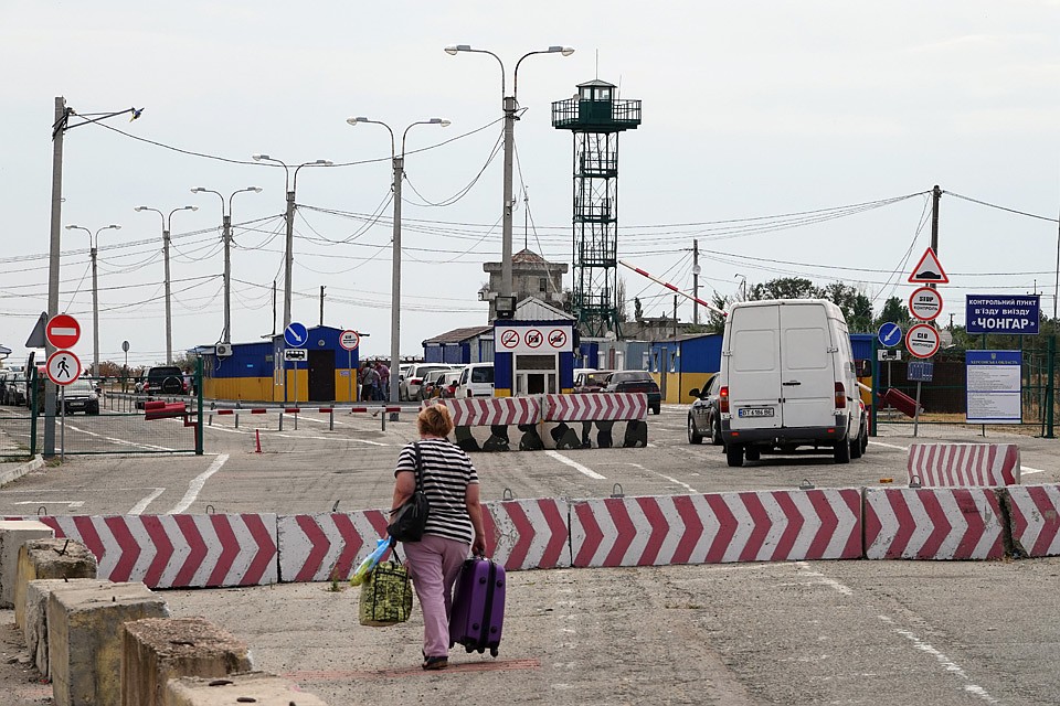 В Киеве предлагают укрепить границу Украины, построив стену между Незалежной и ДНР и ЛНР. Фото: GLOBAL LOOK PRESS