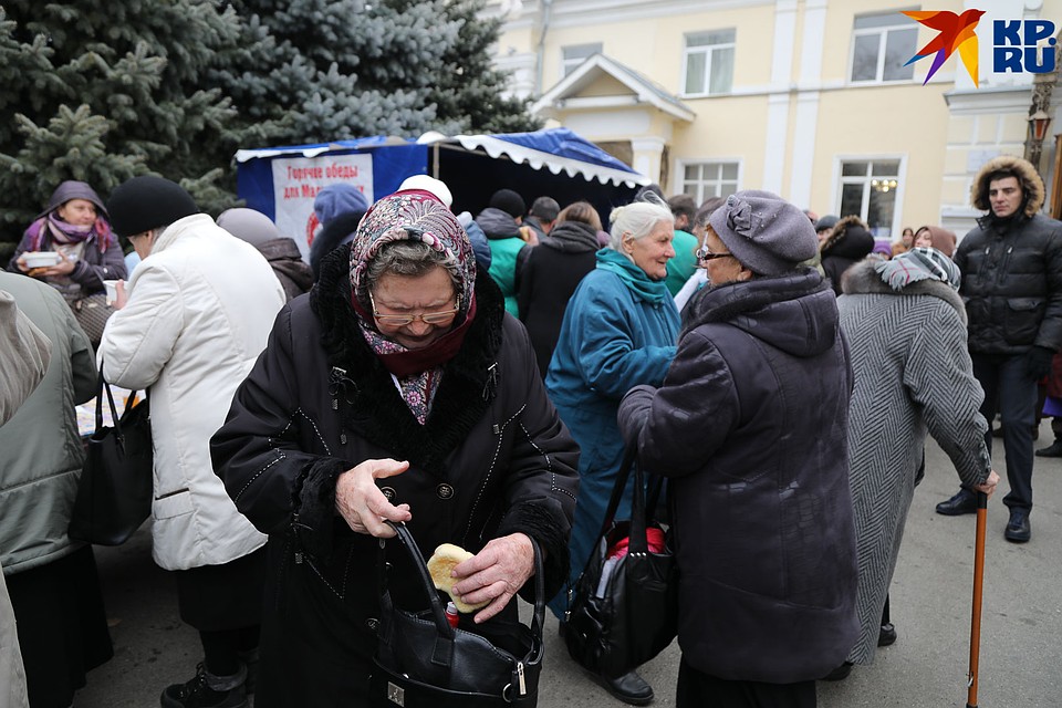 Кто-то прятал пирожкм в сумки Фото: Дмитрий АХМАДУЛЛИН
