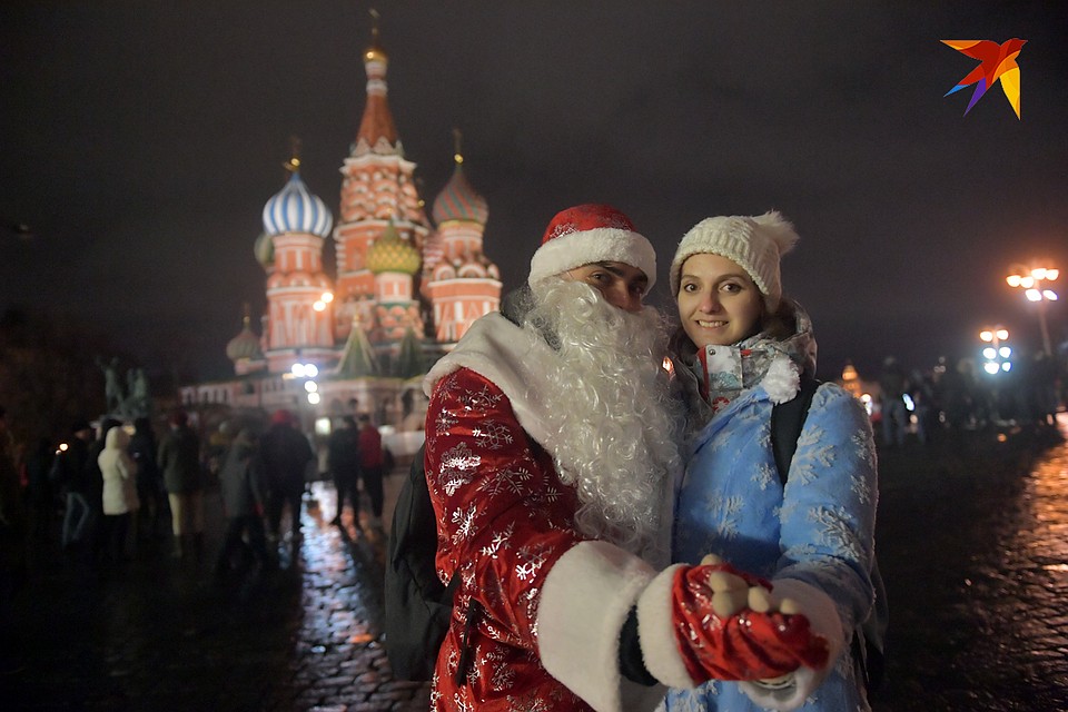 Всем любви в новом году! Фото: Владимир ВЕЛЕНГУРИН
