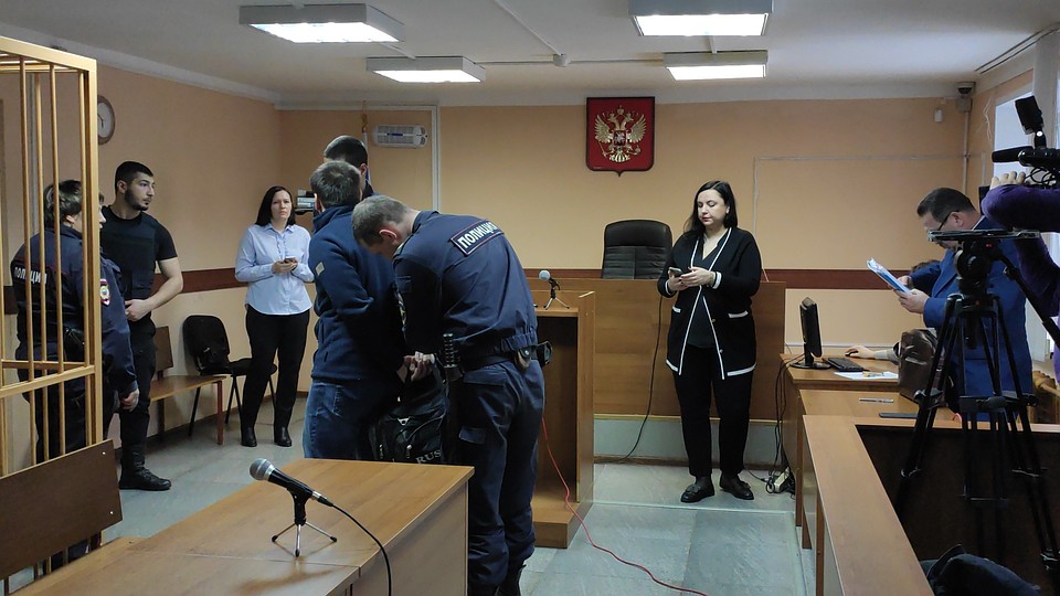Бывшему фсиновцу назначили четыре года колонии общего режима Фото: Роман РЫЖИКОВ