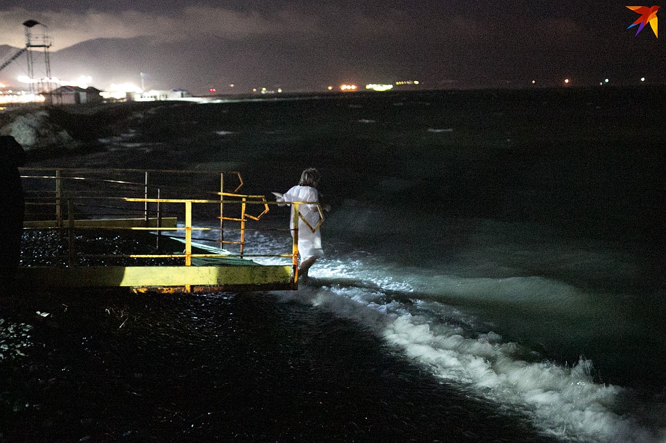 В Новороссийске море в Крещенскую ночь было неспокойно Фото: Пауль ГУРИН