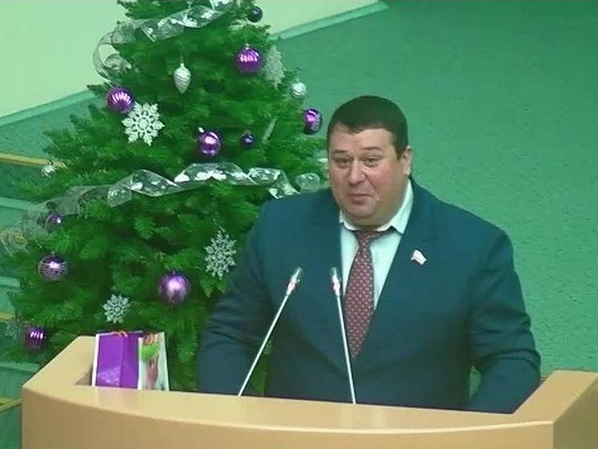 Станислав Денисенко предложил льготы по транспортному налогу для владельцев экологичного транспорта