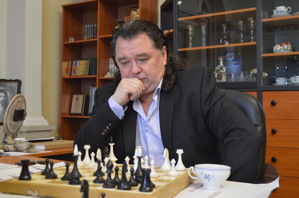 Вадим Писарев свой юбилей отметит премьерой спектакля, в котором всех героев придумал сам Фото: Роман ПОБЕРЕЖНЮК