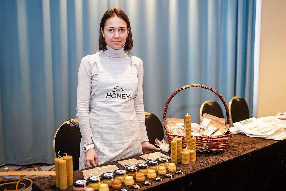 Дигустация от компании «Smotri, HONEY» Фото: Светлана МАКОВЕЕВА