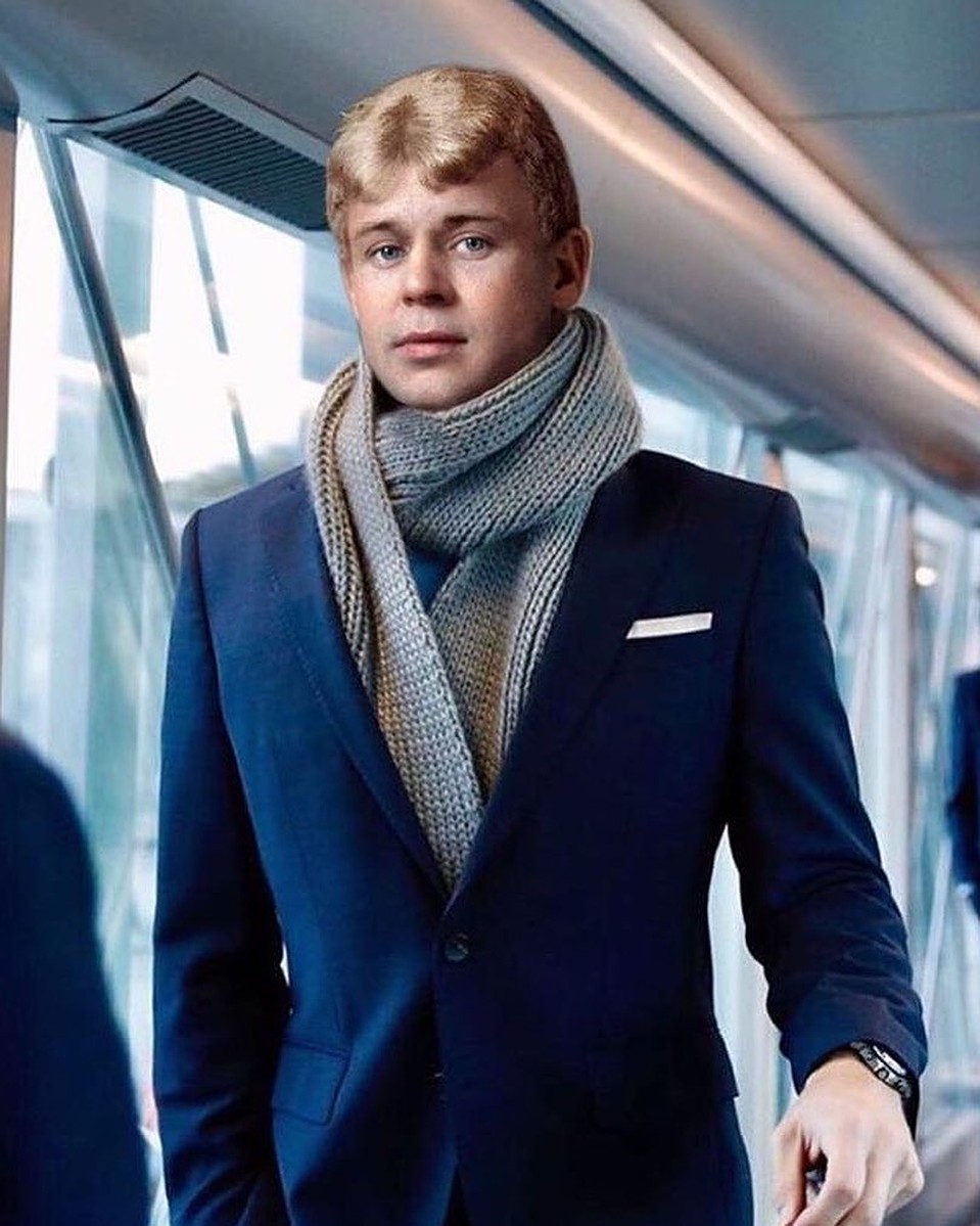 Сергей Есенин в аэропорту Рощино. Фото: yes__enin Фото: Личная страничка героя публикации в соцсети