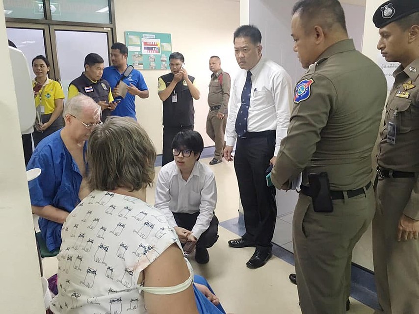 В госпитале Фото: Eakkapop Thongtub, The Phuket News