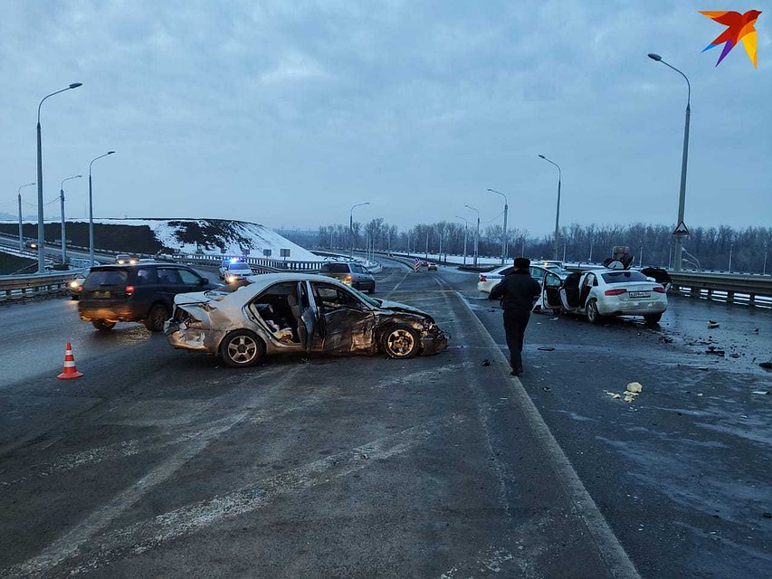 На несколько часов движение по трассе в сторону Волгограда был озатруднено. Фото: ГУ МВД по Волгоградской области