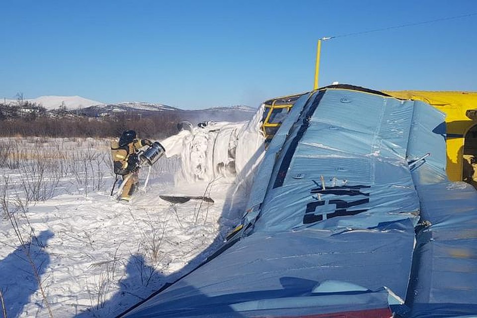 Следователи уже возбудили уголовное дело и назвали возможные причины жесткой посадки. Фото: ДВРПСО МЧС России
