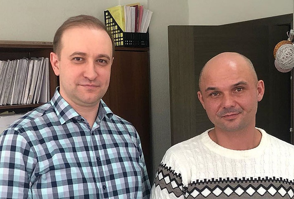 Виктор Гаврилов и один из адвокатов Денис Пензин ФОТО предоставлено юридической компанией "Закон ДВ"
