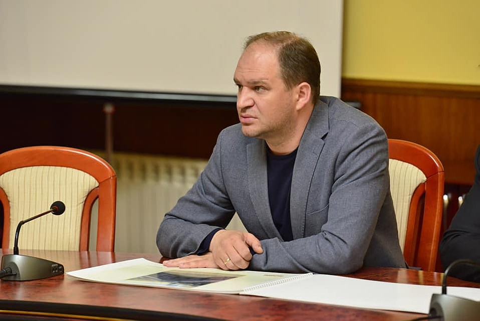 Столичный градоначальник Ион Чебан уточнил, что мэрия не потратит на ремонт Виадука средства из муниципального бюджета — все расходы покроет находящийся поблизости торговый центр Shopping MallDova. Фото: Соцсети