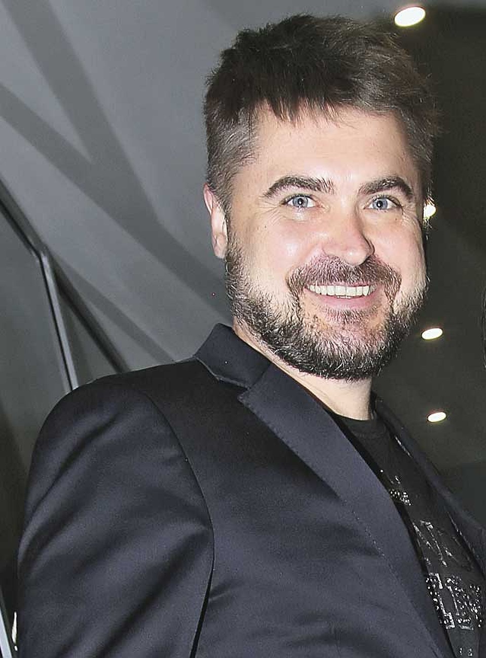 Евгений Гор моложе артистки на 30 лет.
