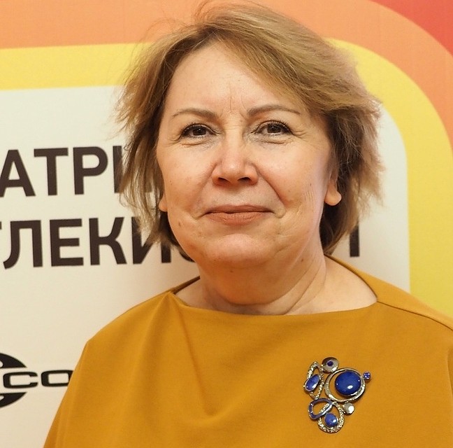 В день юбилея родного завода Ирина Кузьмина стала Заслуженным химиком Башкирии