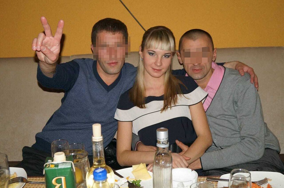 Полина была не обделена мужским вниманием. Справа - первый муж Полины. Фото: Vk.com
