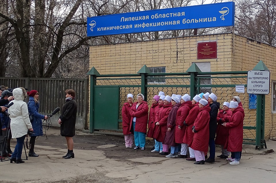 Медикам, которые работали с зараженными коронавирусом, выпишут премии Фото: Юлия КЛЮЕВА