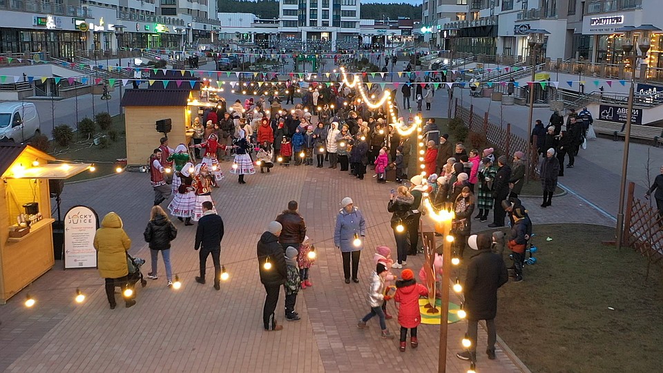 Красивейшая пешеходная улица города – бульвар Пикассо.