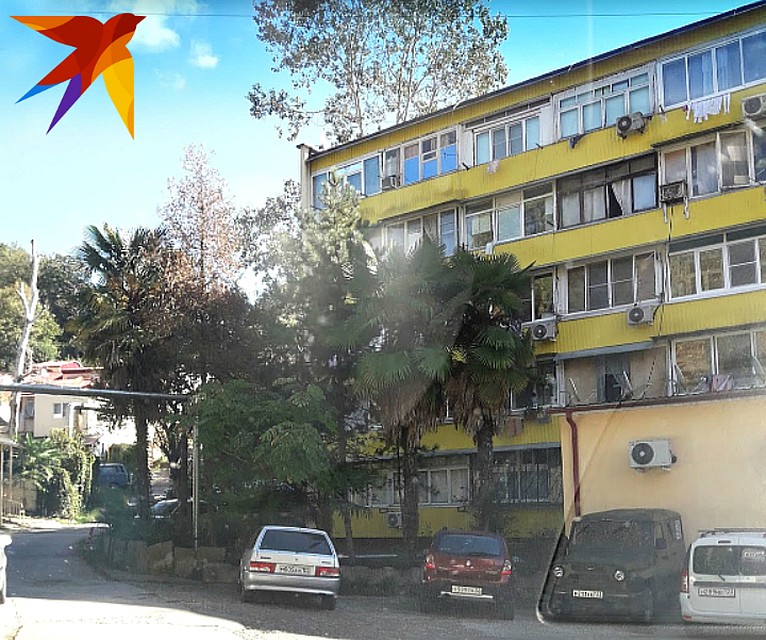 Все произошло в панельной пятиэтажке, где мужчина жил с матерью.