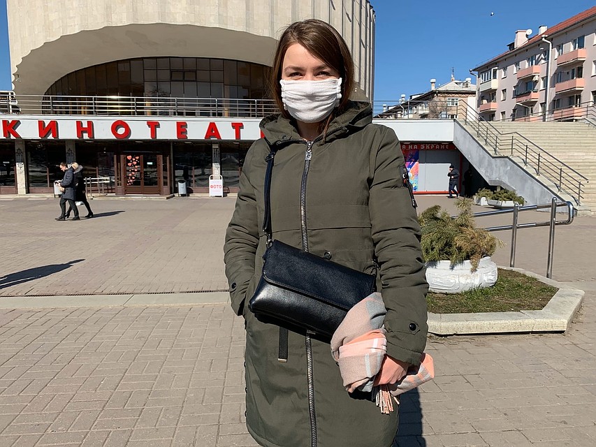 Ирина надела маску не из-за страха подхватить вирус Фото: ЕЛЕНА ПРИХОДЬКО