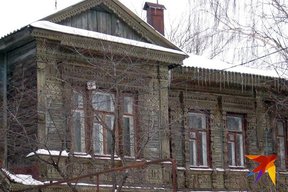 Так дом №5 по улице Пожалостина выглядел в январе 2009 года.