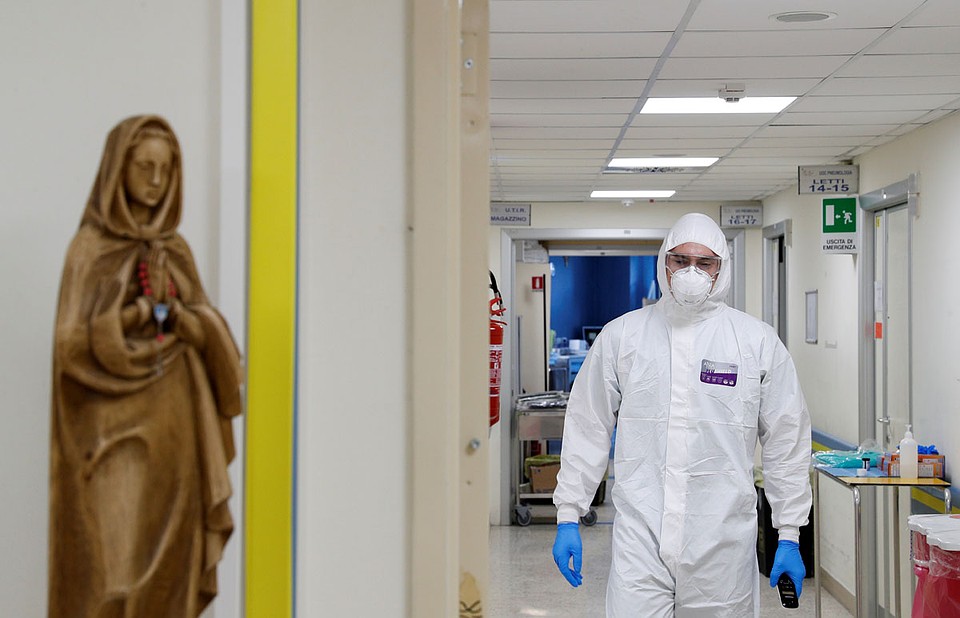 Завтра будет ровно 2 недели как Италия на карантине. Фото: REUTERS