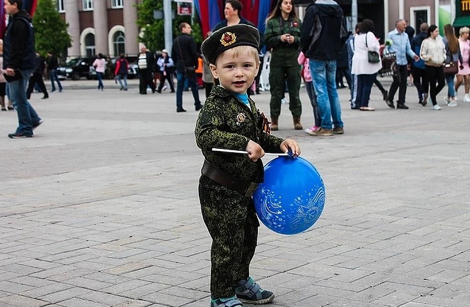 Фото с празднования Дня Победы в Донецке в 2019 году Фото: Никита МАКАРЕНКОВ, Павел ХАНАРИН