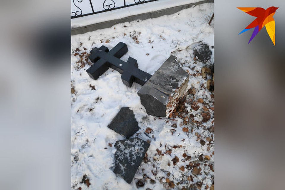 ... И даже из металла и гранита. Фото: предоставлено отцом Феофаном.